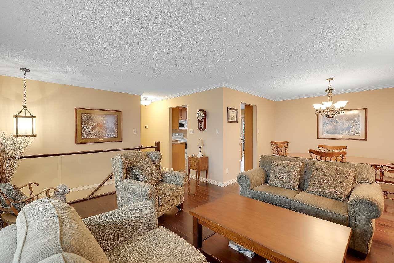 Delta, BC V4C1V1,11429 79A AVENUE