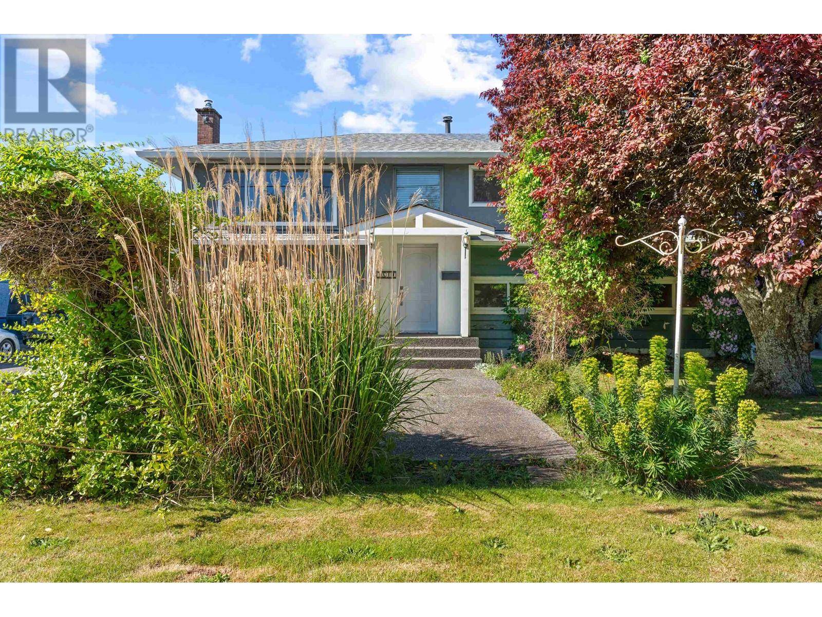 3611 BARMOND AVENUE, Richmond, BC V7E1A4
