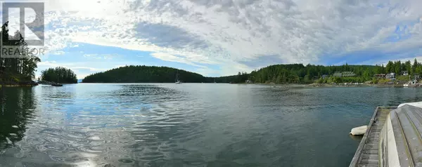 Halfmoon Bay, BC V7Z1G4,10061 WESCAN ROAD