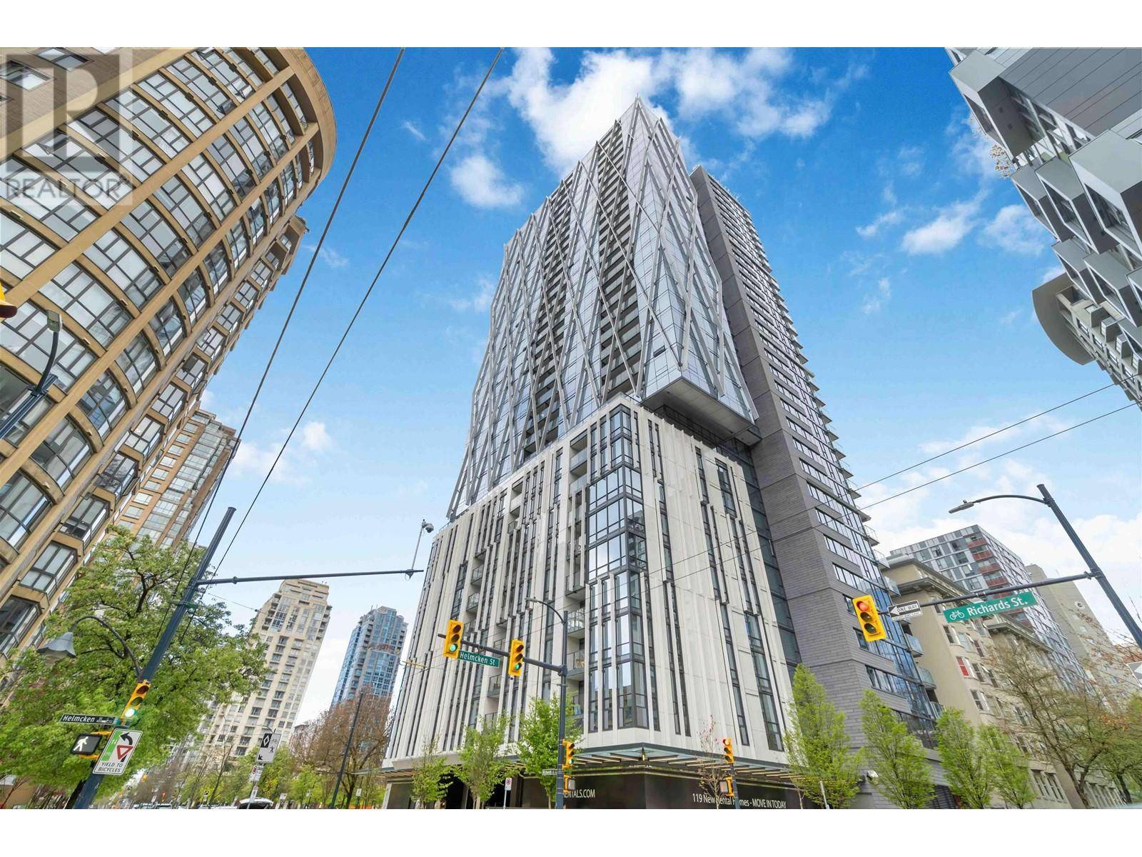Vancouver, BC V6B0S3,1111 RICHARDS ST #1305