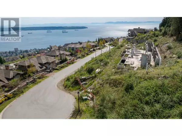 2345 KADLEC COURT, West Vancouver, BC V7S3K3