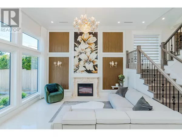 Richmond, BC V7E1R1,9491 DESMOND ROAD