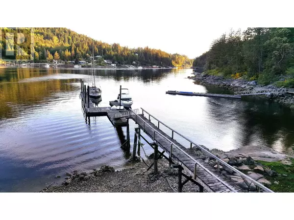 Garden Bay, BC V0N1S1,5338 DANIEL ROAD