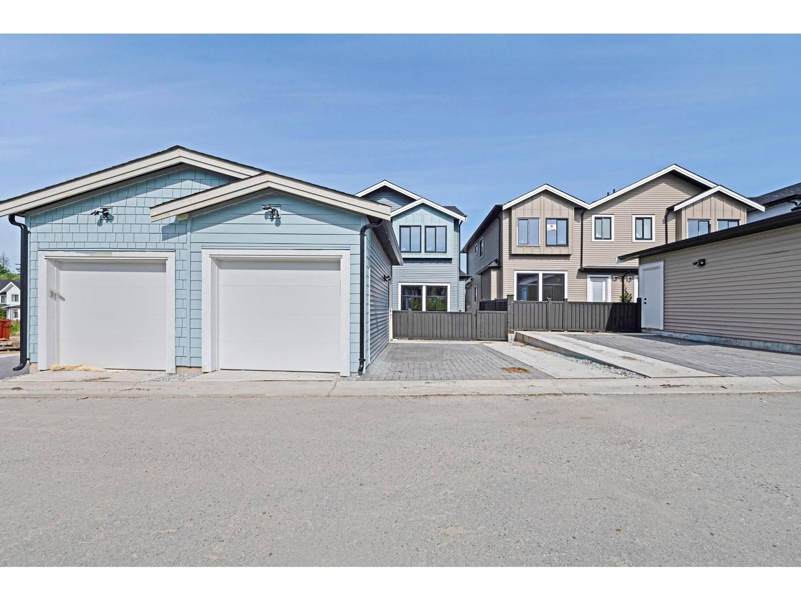 Langley, BC V2Y3T4,7641 197 STREET