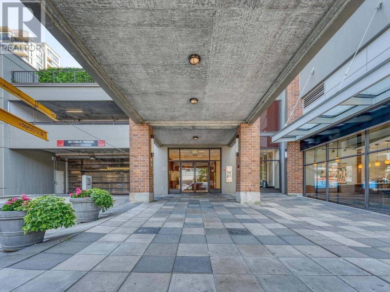 Burnaby, BC V5C0A3,4118 DAWSON ST #405