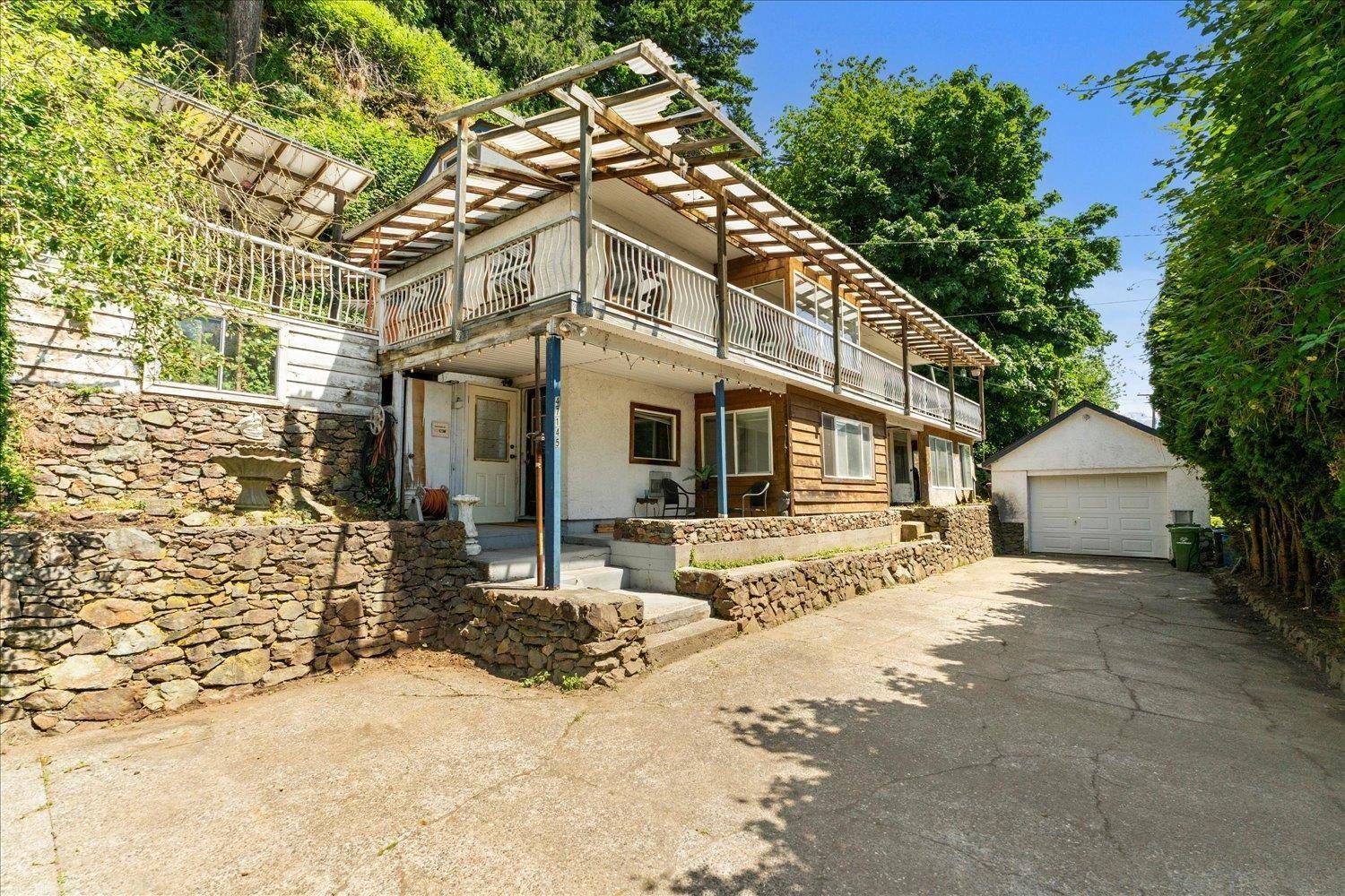 Chilliwack, BC V2P7M9,47145 YALE ROAD|Little Mountain