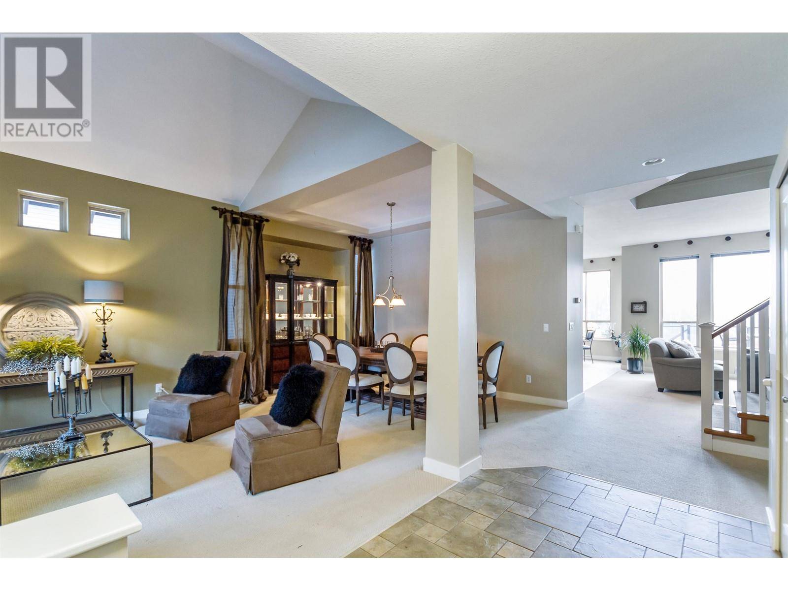 Port Moody, BC V3H5K5,70 FERNWAY DRIVE