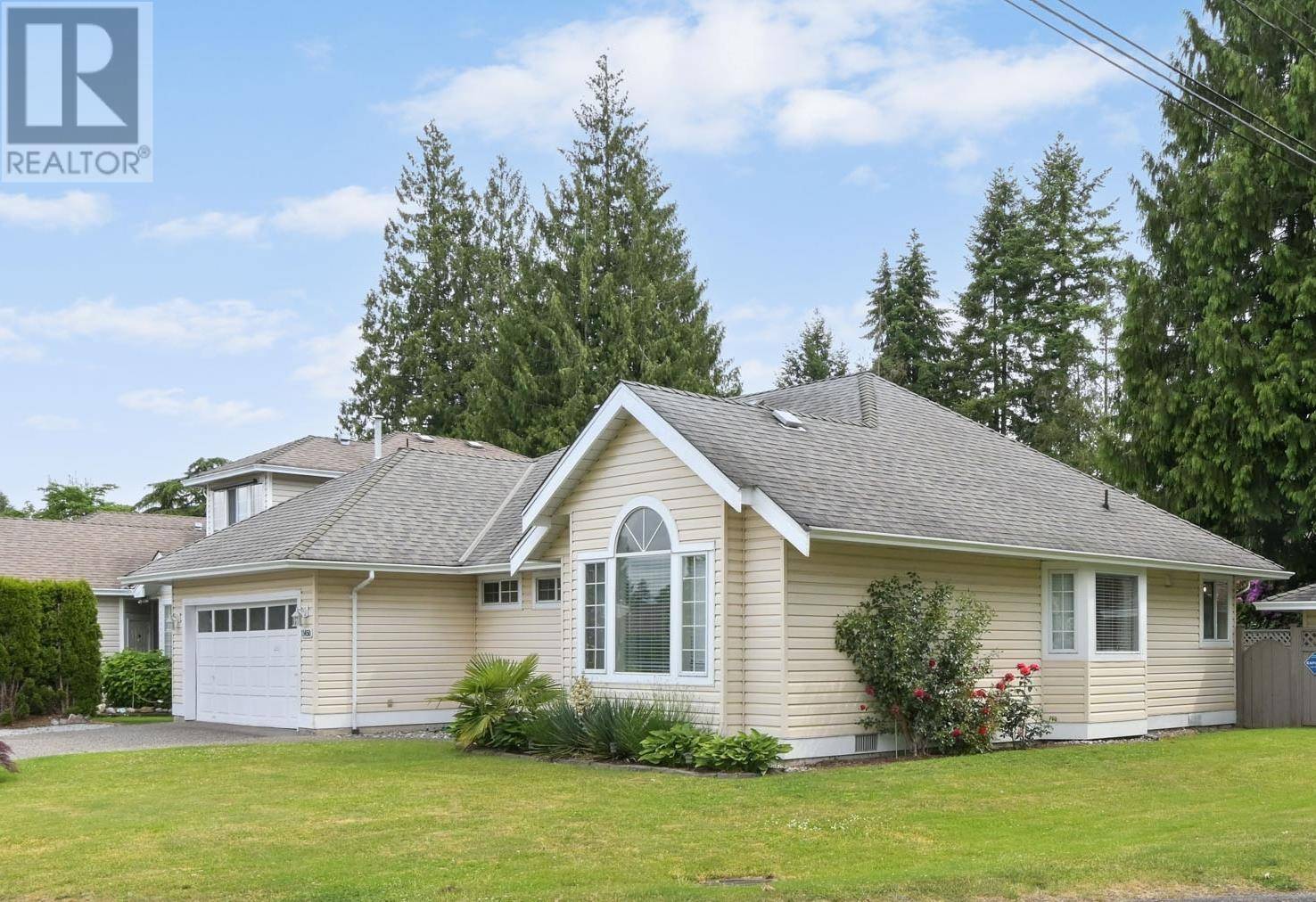 11450 207A STREET, Maple Ridge, BC V2X0C7