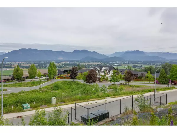 51076 FALLS CT #6, Chilliwack, BC V4Z1K7