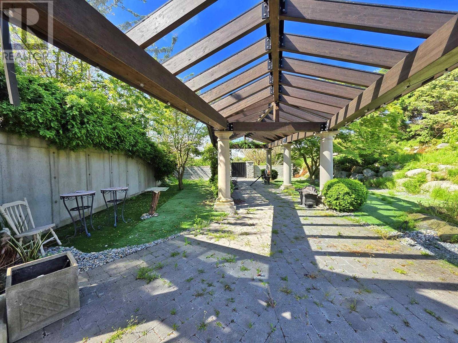 Delta, BC V4K3N2,3255 72ND STREET