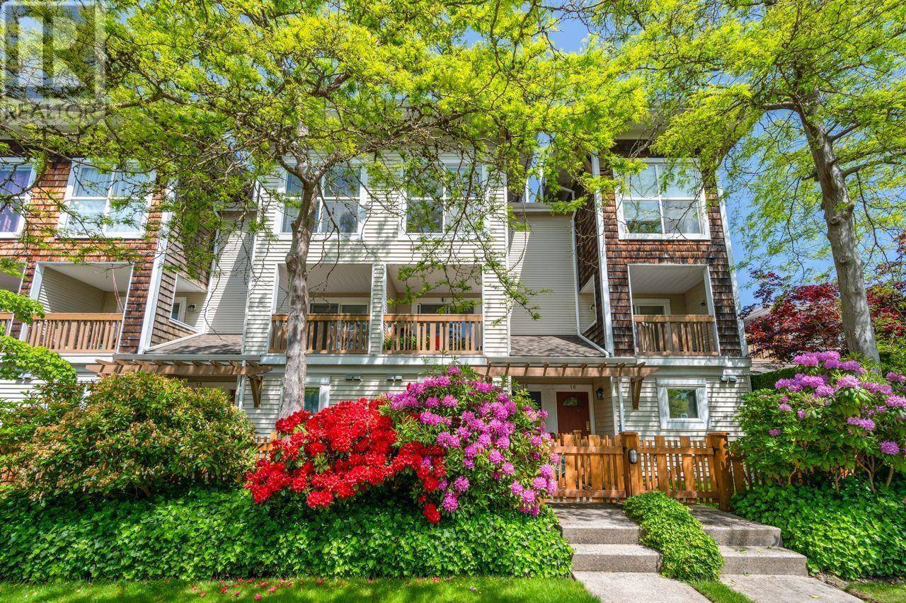 7100 LYNNWOOD DR #15, Richmond, BC V7C5S8