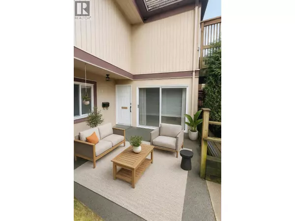 Port Moody, BC V3H3V6,319 HIGHLAND WAY #1