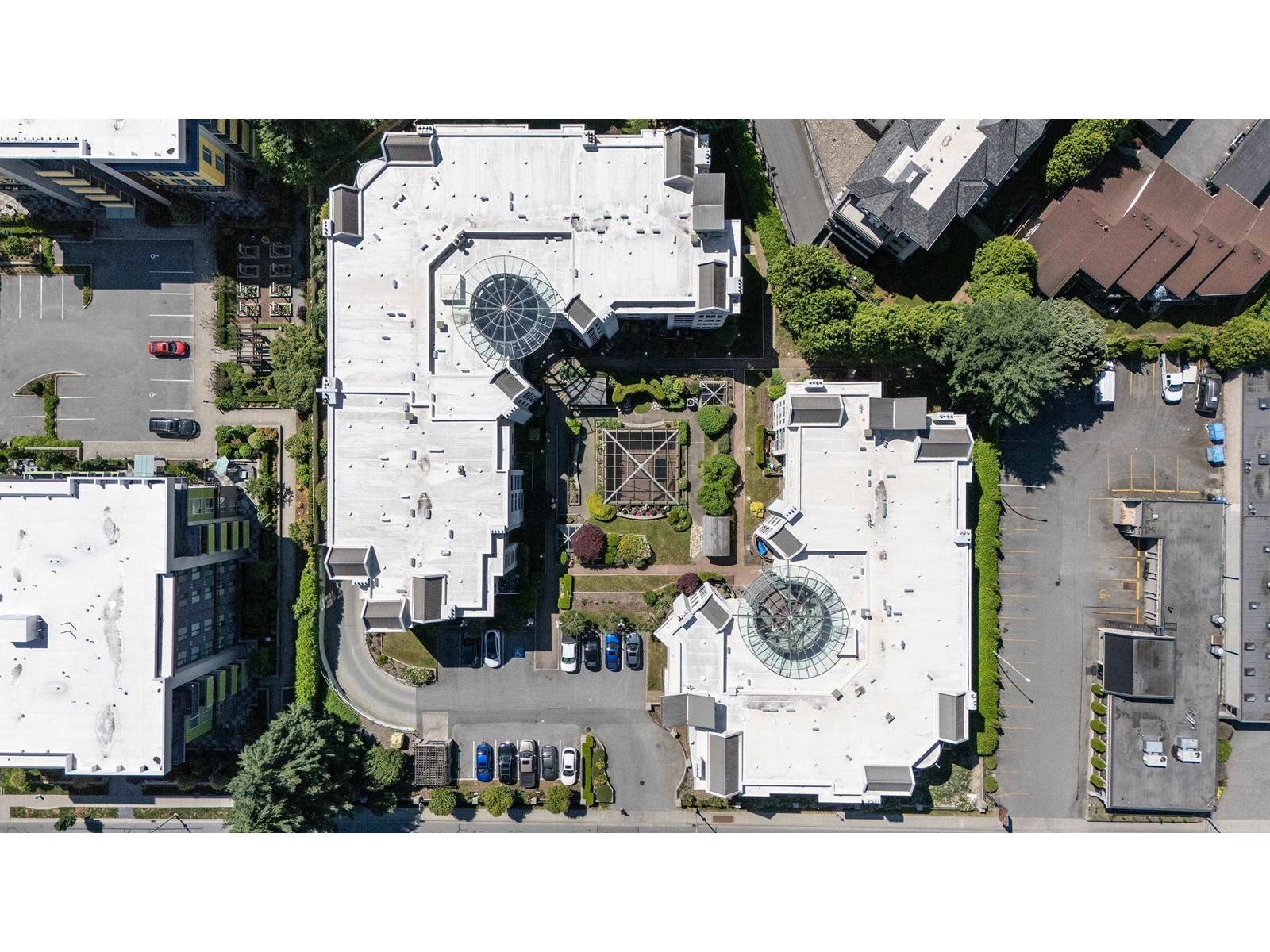 Abbotsford, BC V2S3E2,2575 WARE #303
