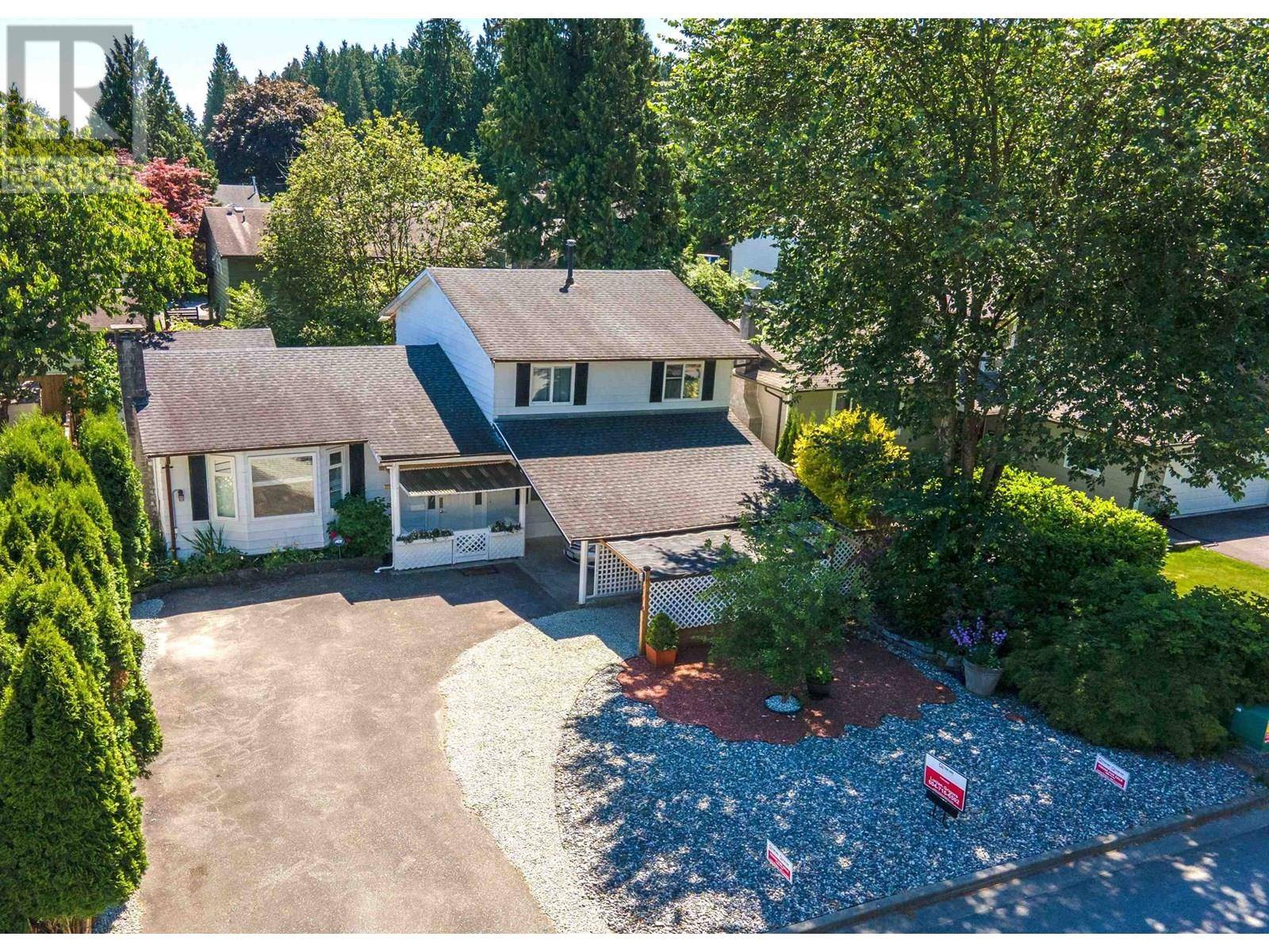 1068 SPRUCE AVENUE, Port Coquitlam, BC V3B4X6