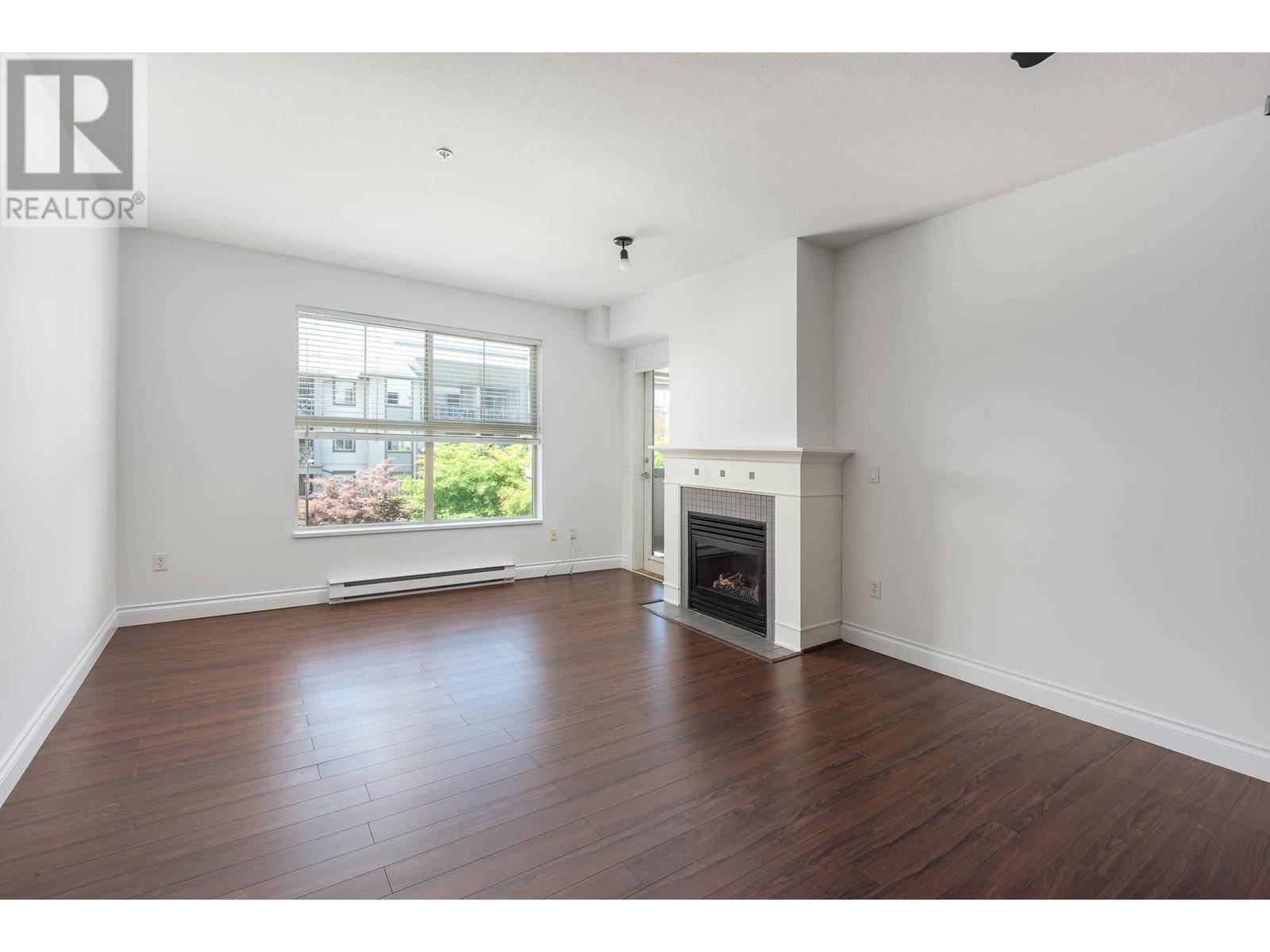 Port Coquitlam, BC V3C0A1,2478 SHAUGHNESSY ST #315