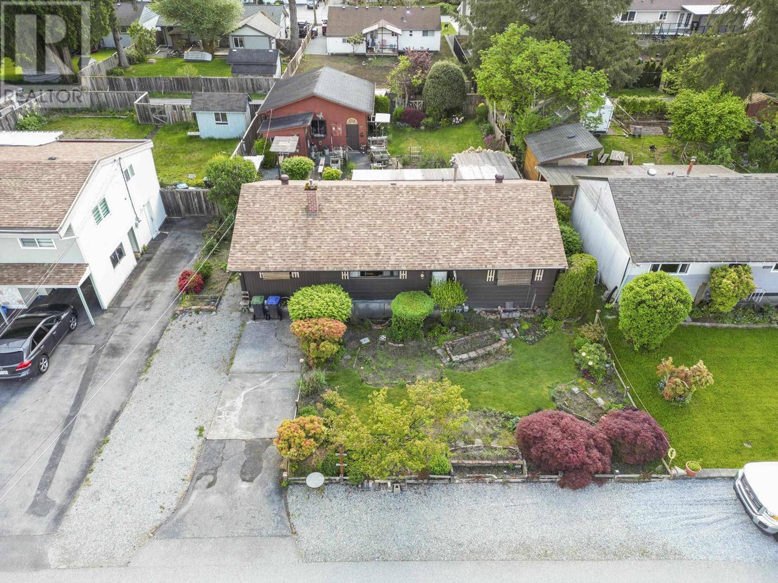 3824 INVERNESS STREET, Port Coquitlam, BC V3B3B8