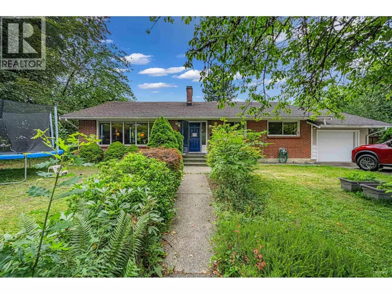 11949 220 STREET, Maple Ridge, BC V2X5R3