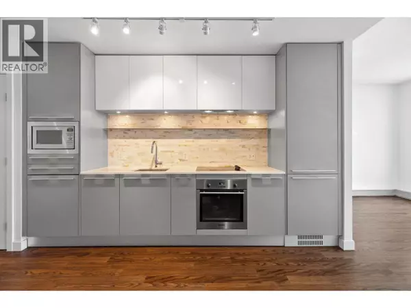 Vancouver, BC V5X0E2,8131 NUNAVUT LN #3003