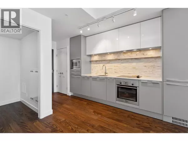 Vancouver, BC V5X0E2,8131 NUNAVUT LN #3003