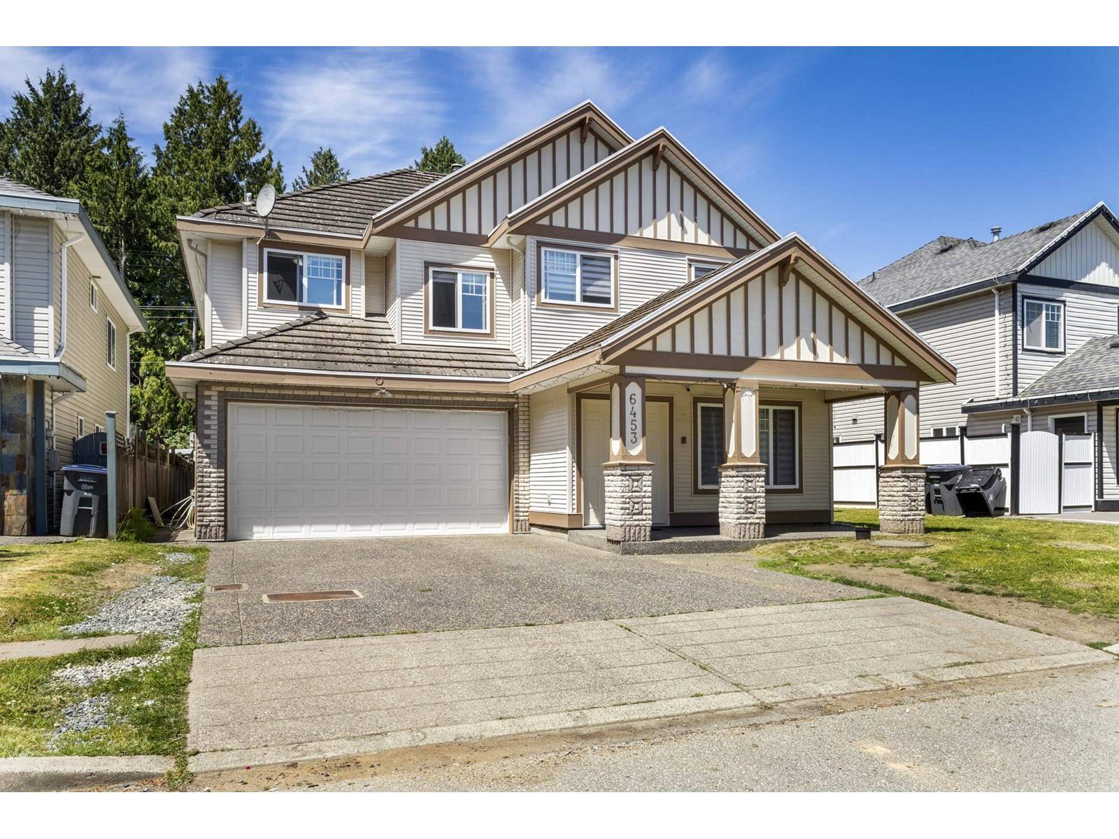Surrey, BC V3W1R5,6453 141A STREET