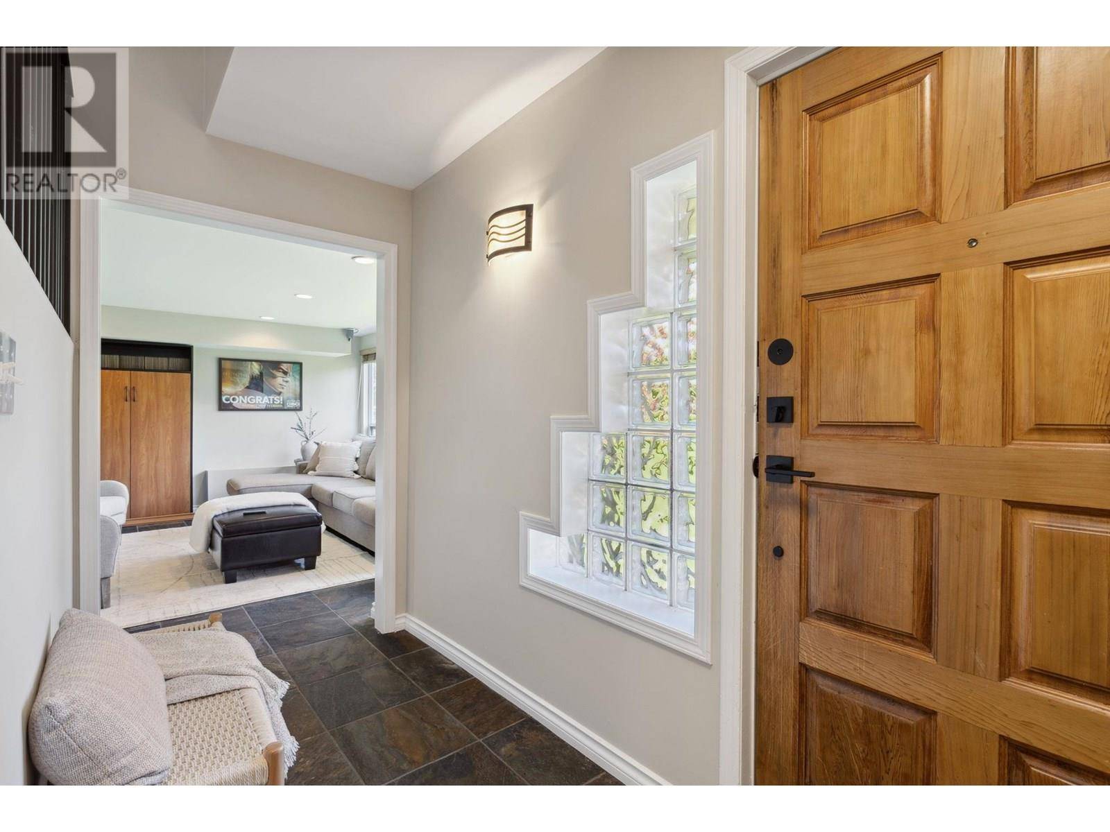 North Vancouver, BC V7G2N8,1651 COLDWELL ROAD
