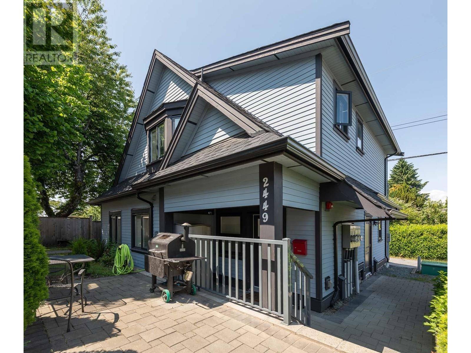2449 E 40TH AVENUE, Vancouver, BC V5R2V6