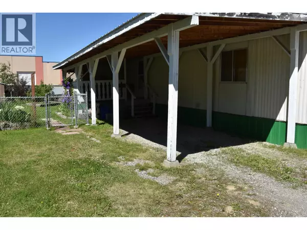 Quesnel, BC V2J4R9,2377 LARCH AVE #12