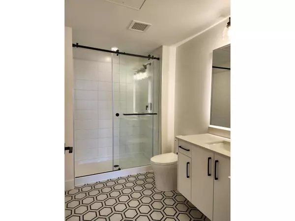 Langley, BC V0V0V0,20286 72B #101
