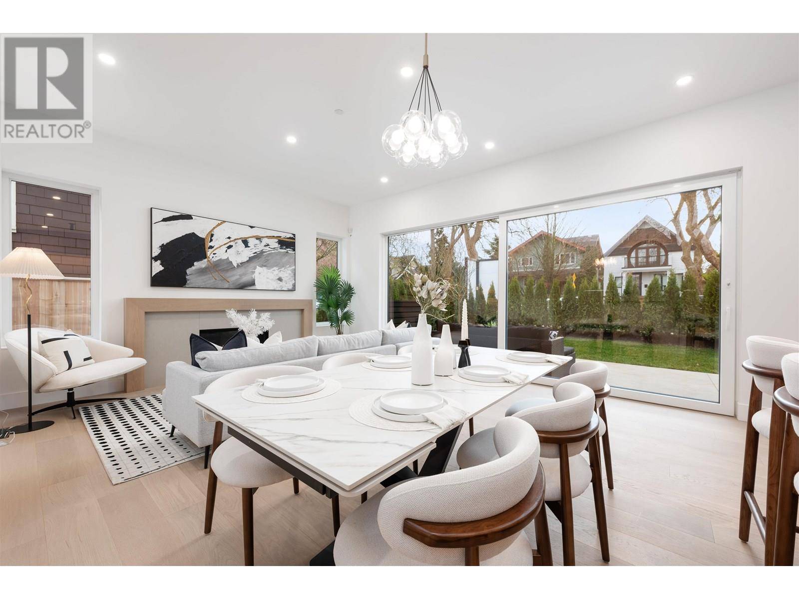 Vancouver, BC V6K2L1,3151 West 10TH AVE #1