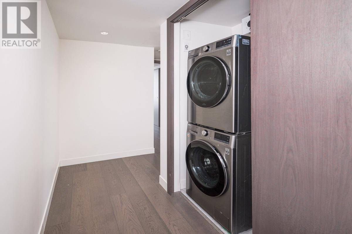 Richmond, BC V6X0R2,8988 PATTERSON RD #1202
