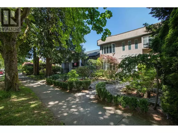 2945 W 12TH AVENUE, Vancouver, BC V6K2R2