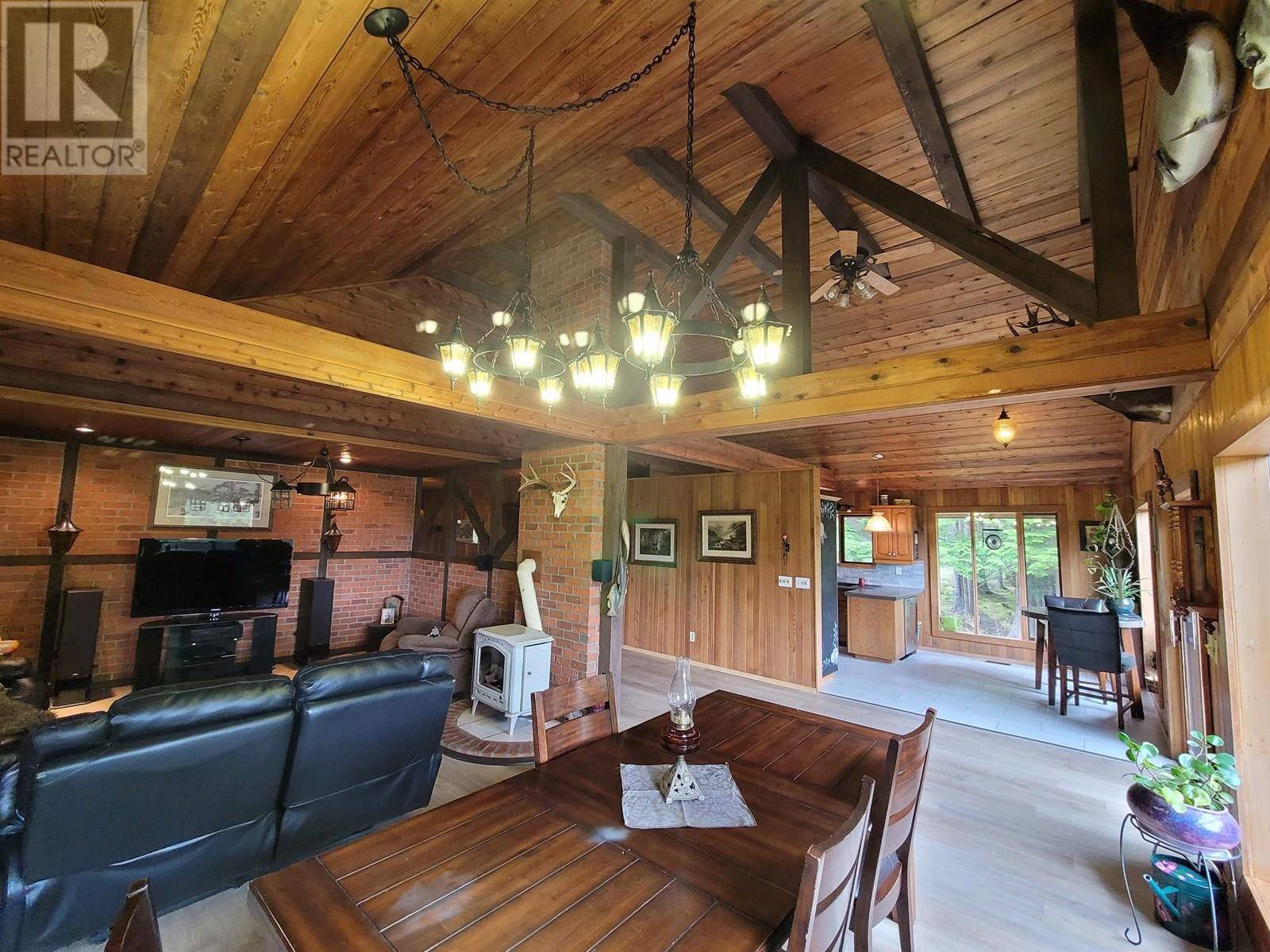 Terrace, BC V8G0C3,5289 DARCI AVENUE