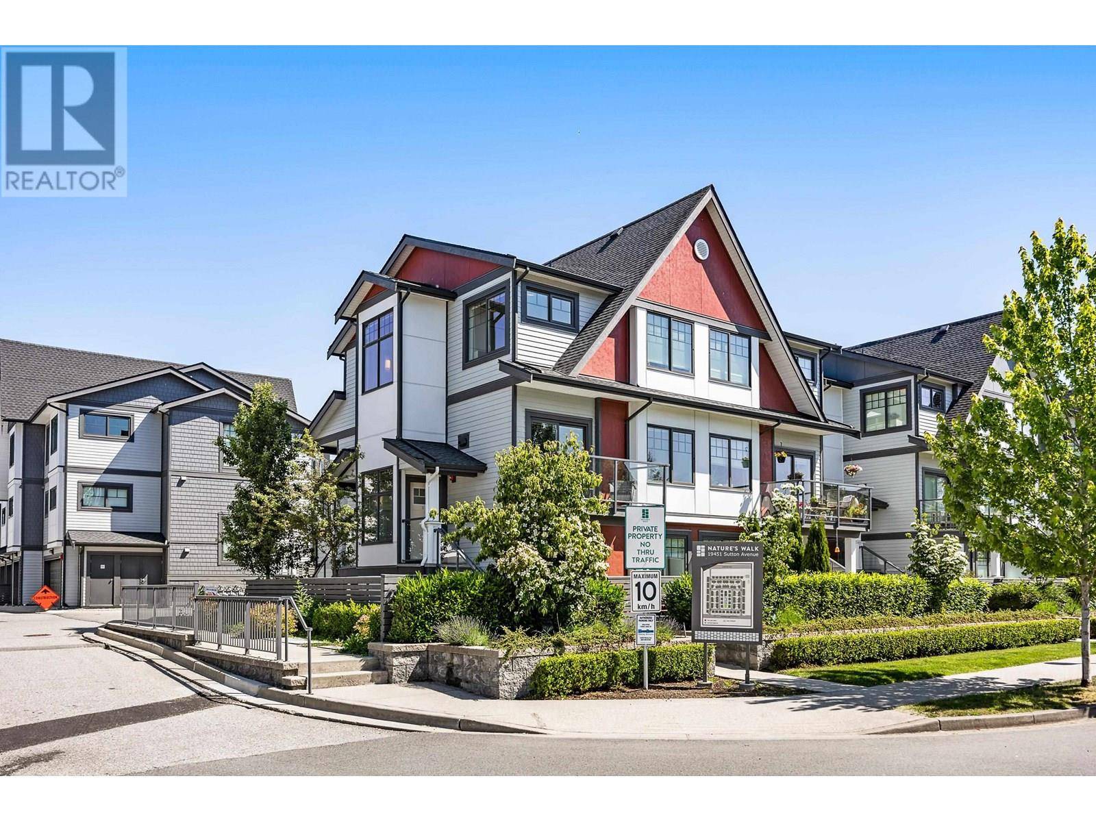 19451 SUTTON AVE #1, Pitt Meadows, BC V3Y0G6