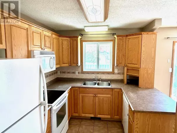 Fort Nelson, BC V0C1R0,5212 ASPEN CRESCENT