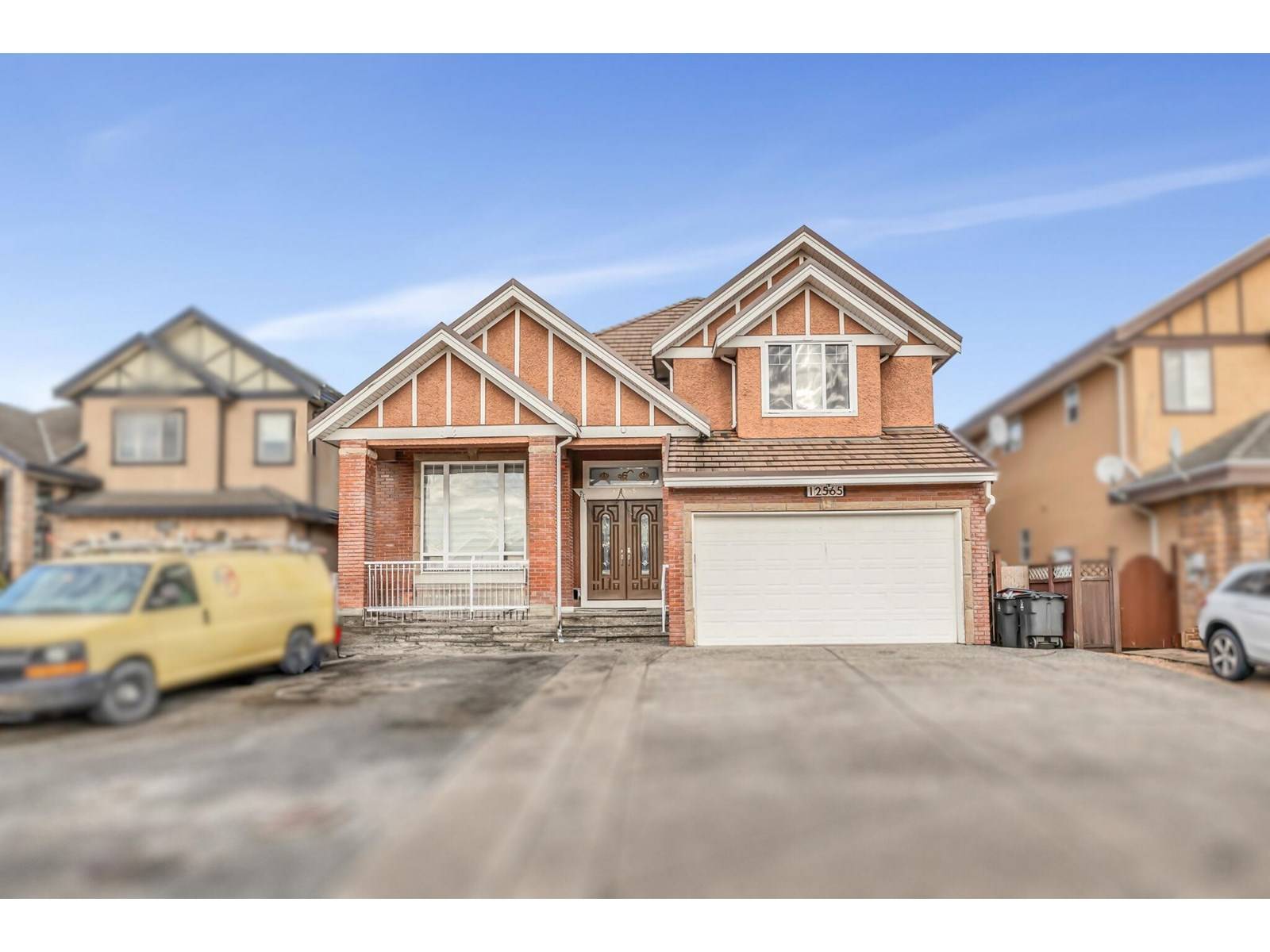 12565 69A AVENUE, Surrey, BC V3W1P9