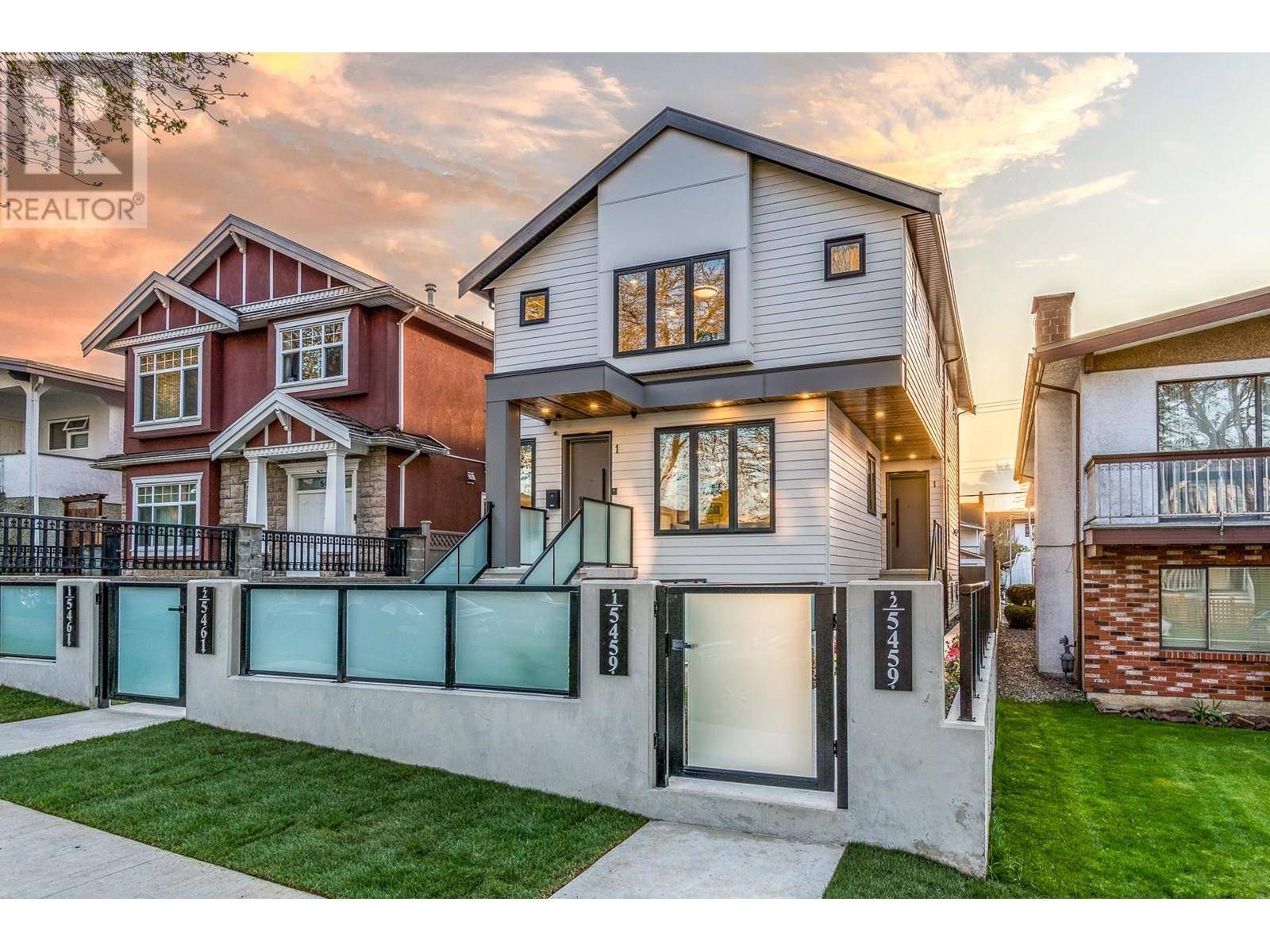 5459 RHODES ST #1, Vancouver, BC V5R3P1