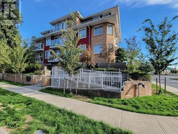 1990 WESTMINSTER AVE #103, Coquitlam, BC V3B1E8