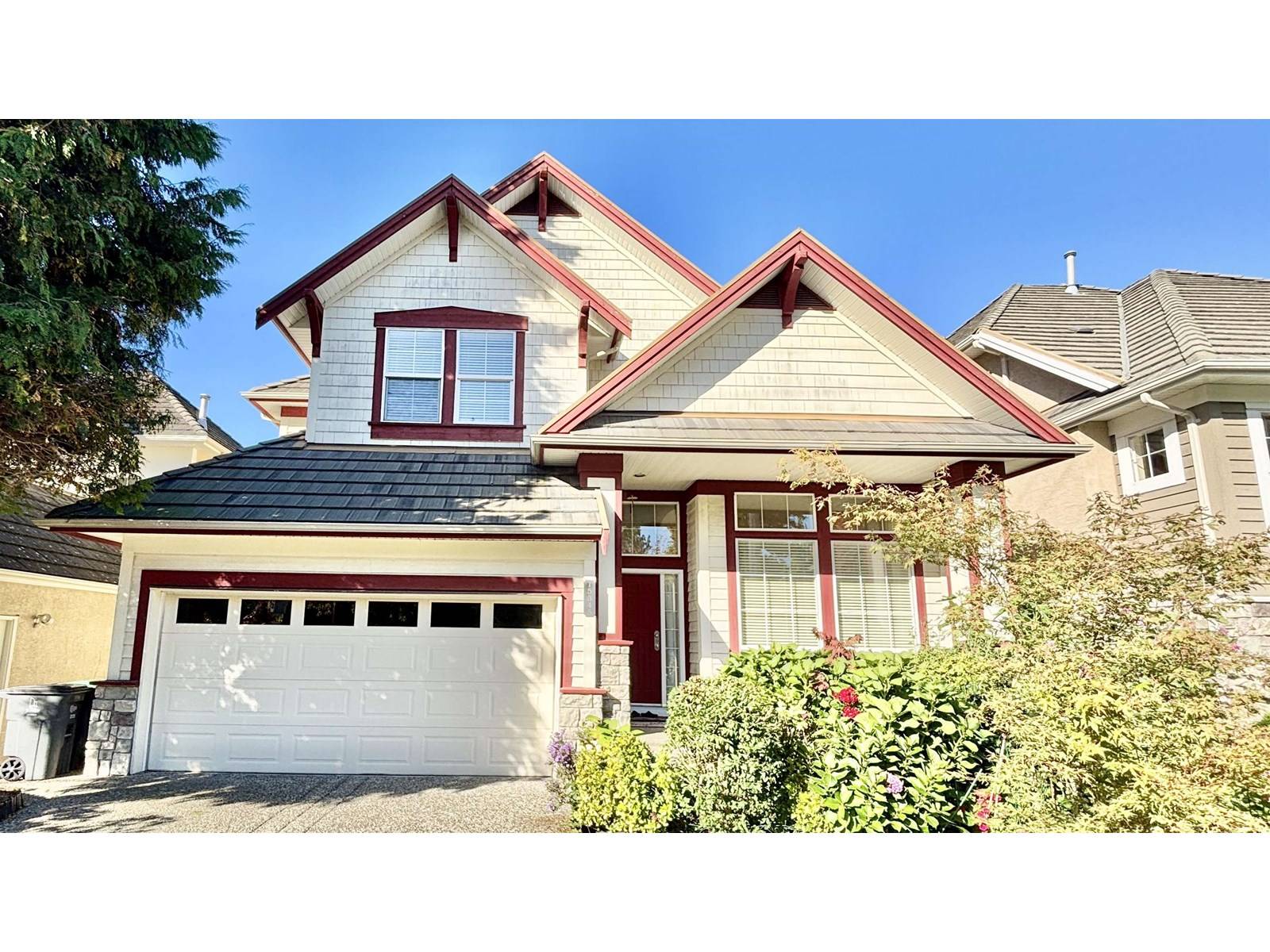 15345 36 AVENUE, Surrey, BC V3Z0J5