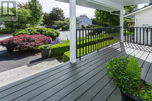 3370 GARIBALDI DRIVE, North Vancouver, BC V7H2S4
