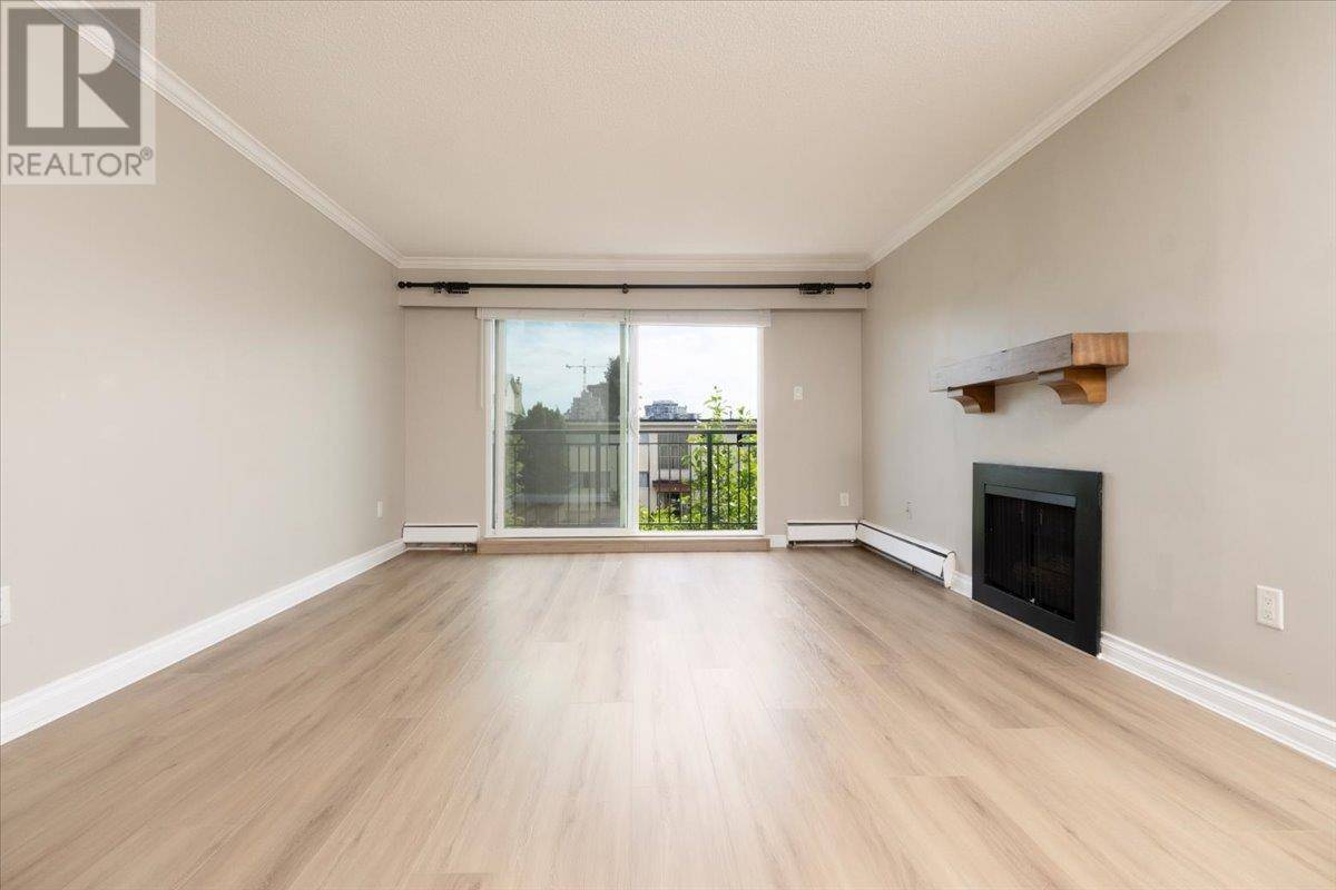North Vancouver, BC V7M1Y4,134 West 20TH ST #201