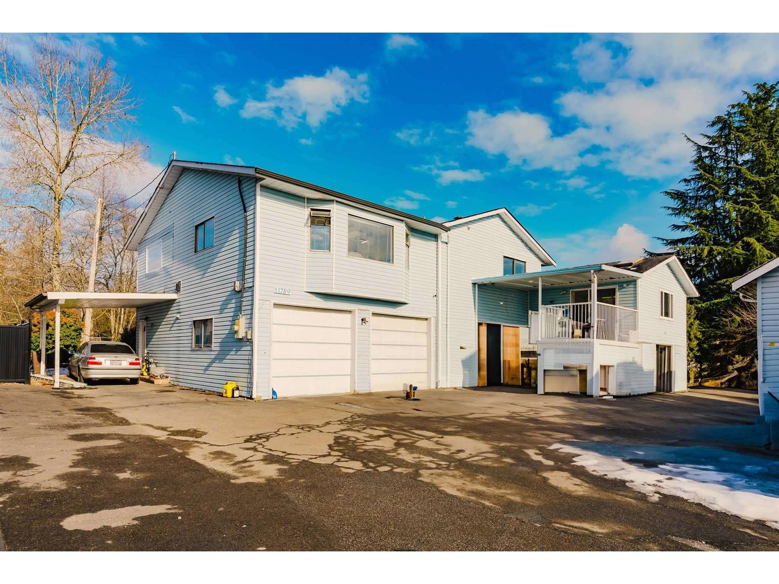 Delta, BC V4C2X5,11789 86 AVENUE