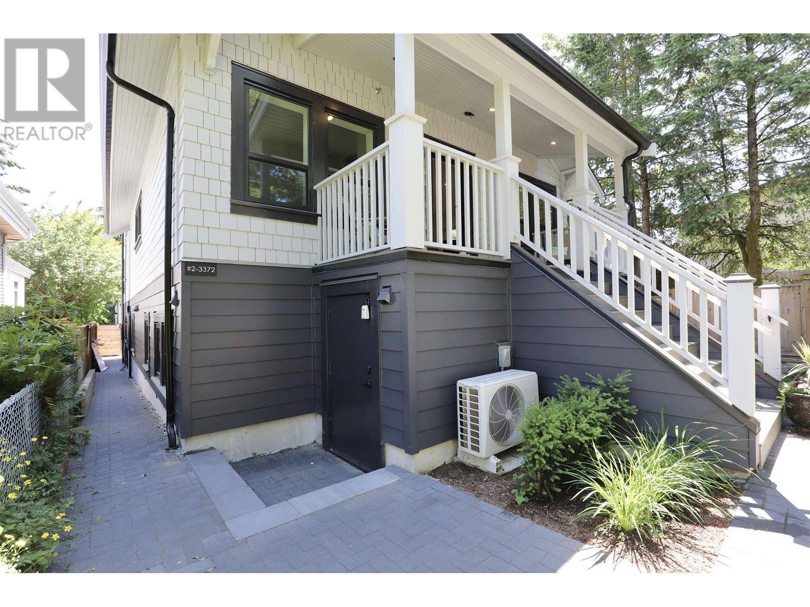 Vancouver, BC V5N3V5,3372 FLEMING STREET