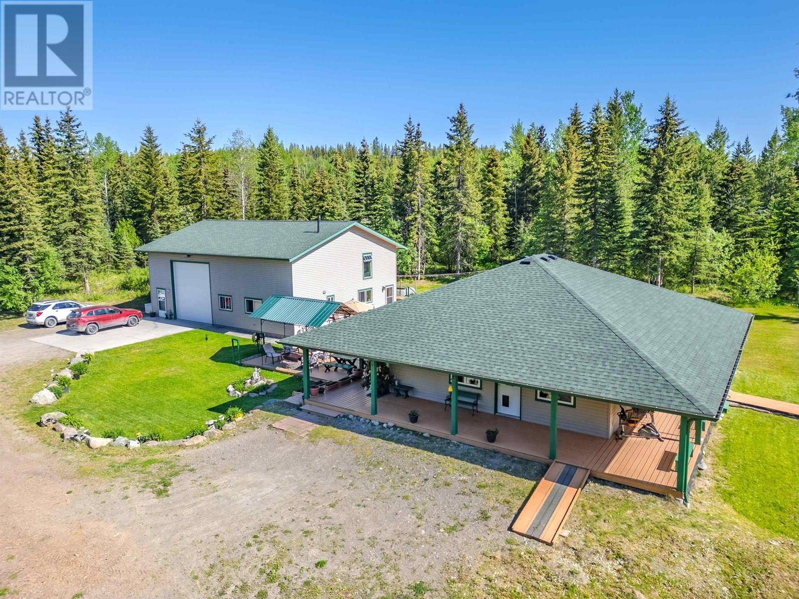 7627 FARQUHARSON ROAD, Deka Lake / Sulphurous / Hathaway Lakes, BC V0K1X3