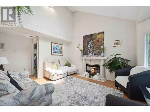 Maple Ridge, BC V2X9J5,22537 BRICKWOOD CLOSE