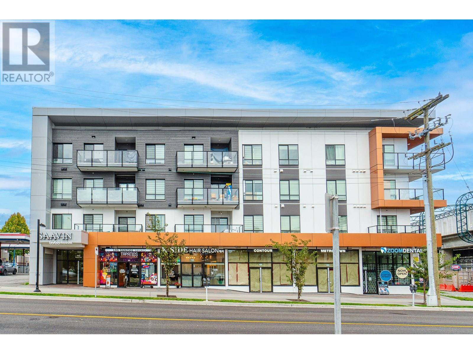 6968 ROYAL OAK AVE #201, Burnaby, BC V5J4J2