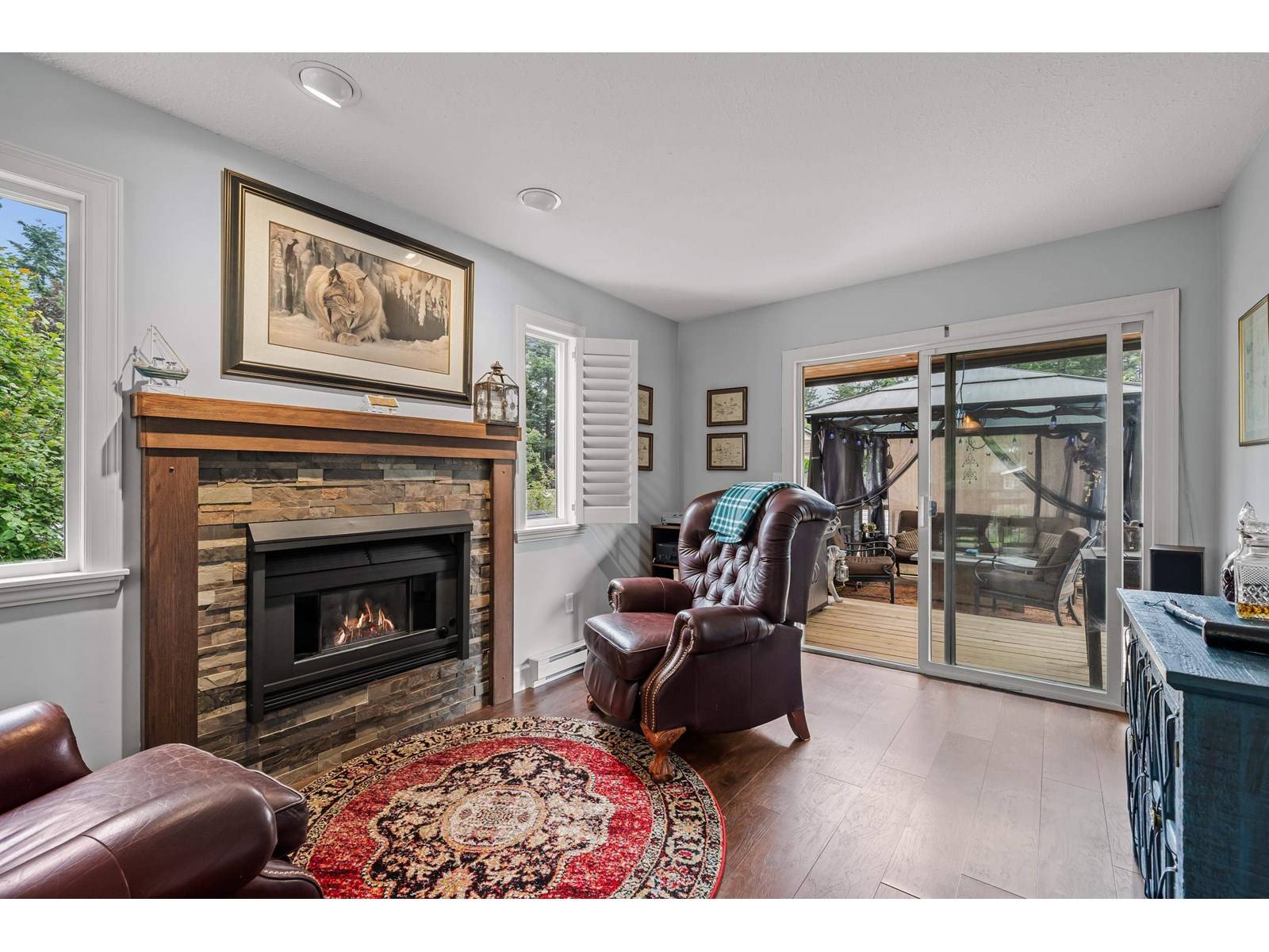 Langley, BC V3A3G5,20900 45A AVENUE
