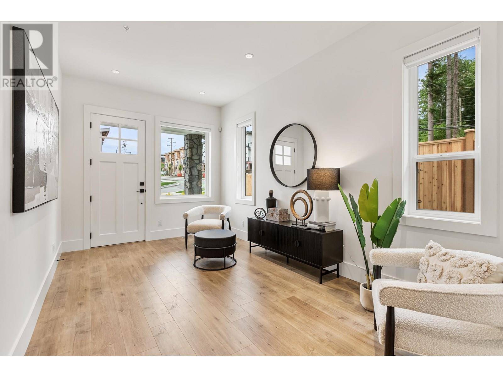 Maple Ridge, BC V4R2R5,23196 136 AVENUE
