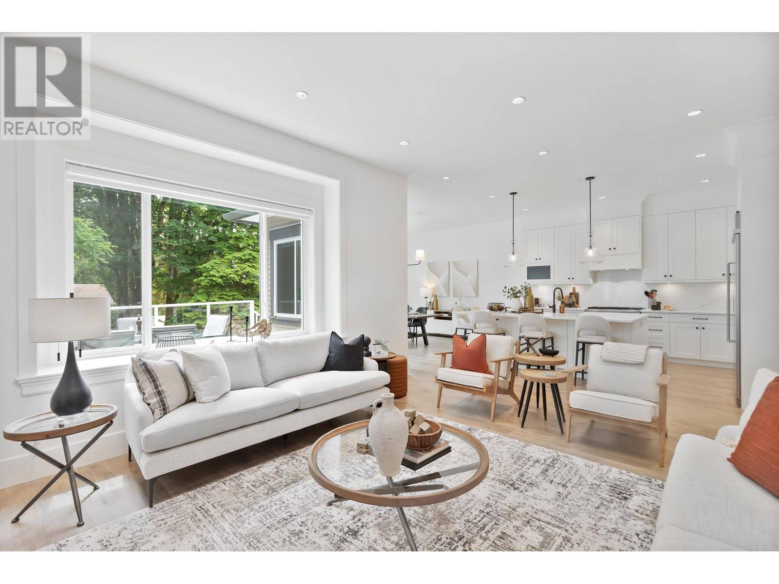23184 136 AVENUE, Maple Ridge, BC V4R2R5