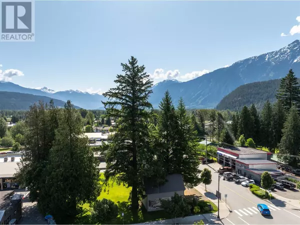 Pemberton, BC V0N2L0,7421 PROSPECT STREET