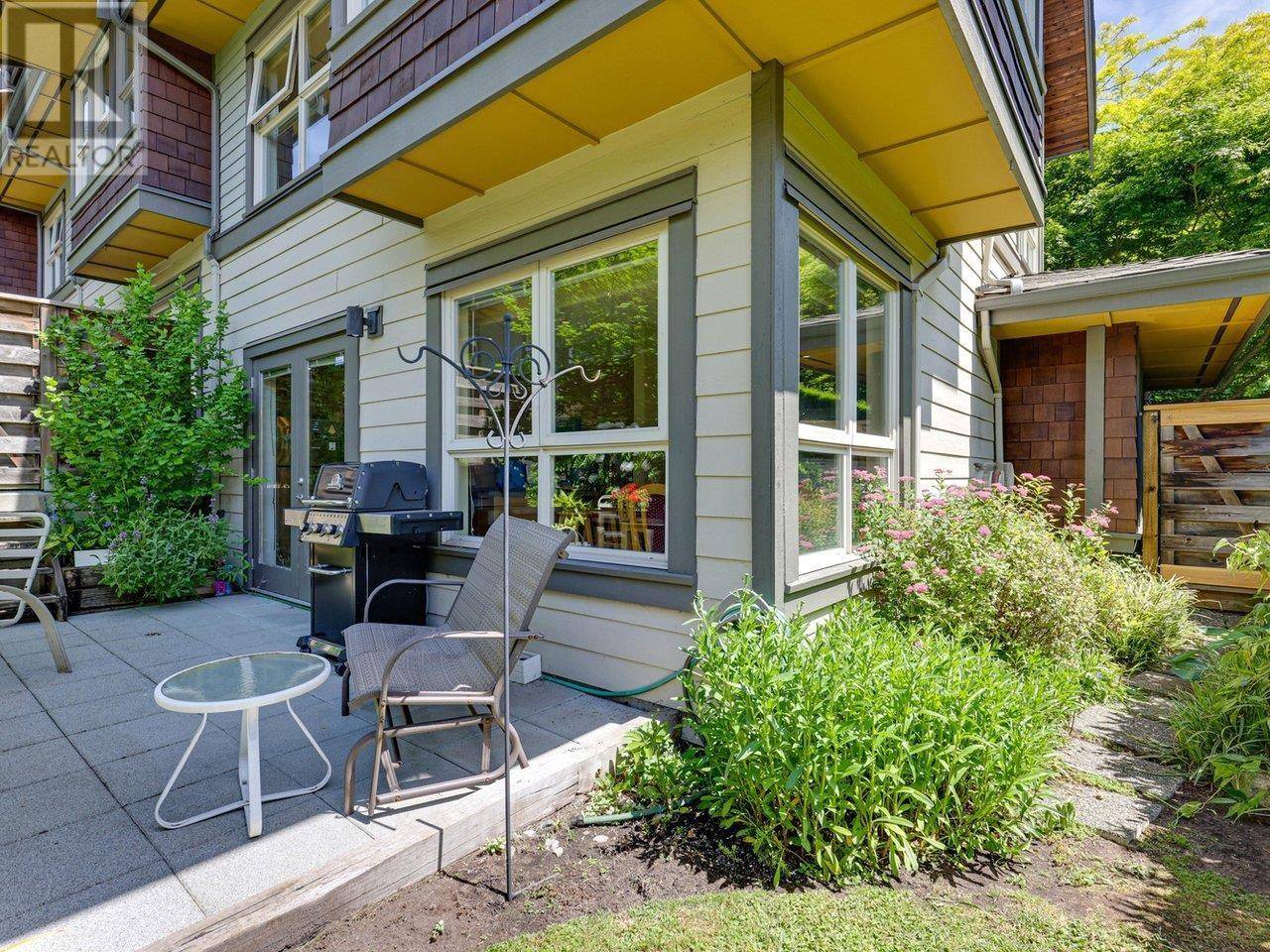177 W QUEENS ROAD, North Vancouver, BC V7N2K4